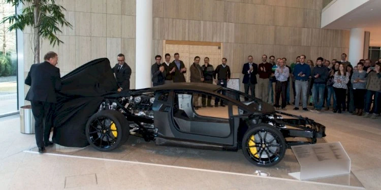 Lamborghini loans carbon fiber monocoque to the European Patent Office. Photo by Automobili Lamborghini