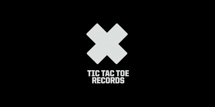 Tic Tac Toe Records presents Club Queen. Photo by Tic Tac Toe Records