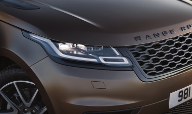 Range Rover Velar Auric Edition