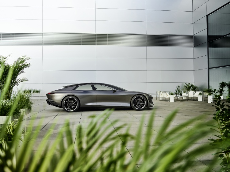Audi grandsphere Concept. Photo by Audi AG