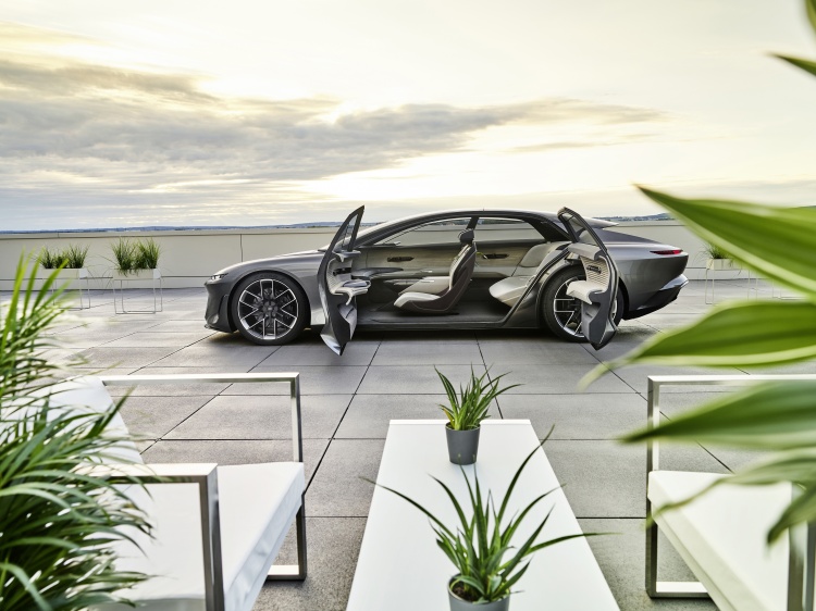 Audi grandsphere Concept. Photo by Audi AG