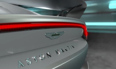 The new Aston Martin V12 Vantage