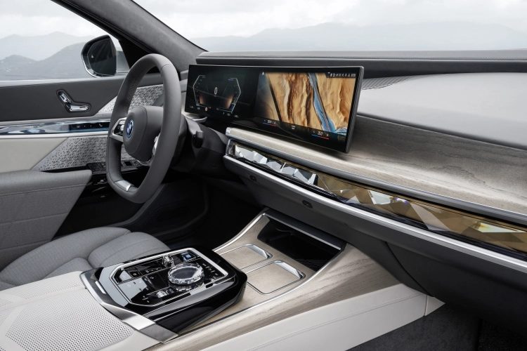 The new BMW 7 Series interior